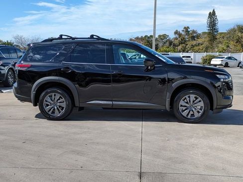 New 2026 Nissan Pathfinder SV FWD image 4