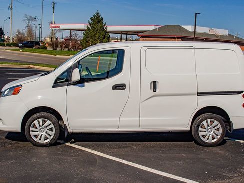 Used 2019 Nissan NV200 SV w/ Navigation Package image 5