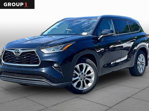 Used 2022 Toyota Highlander Limited AWD/4WD image 1