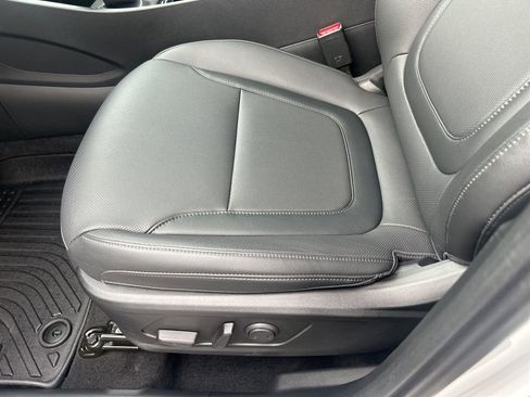 Used 2025 Hyundai Santa Cruz SEL image 17