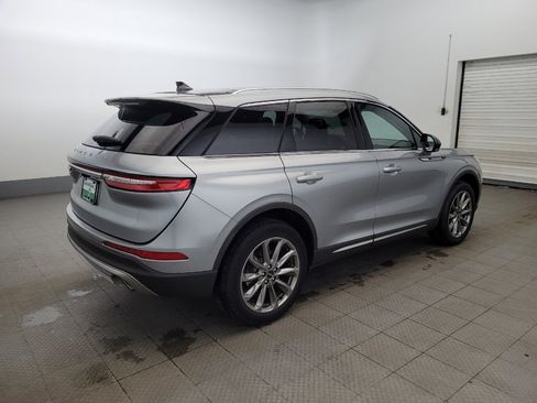 Used 2022 Lincoln Corsair AWD w/ Premium Package image 10