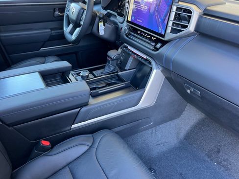 New 2026 Toyota Sequoia Platinum AWD/4WD image 19