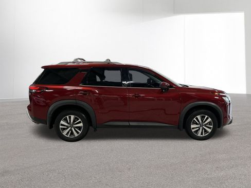 Certified 2023 Nissan Pathfinder SL AWD/4WD image 44