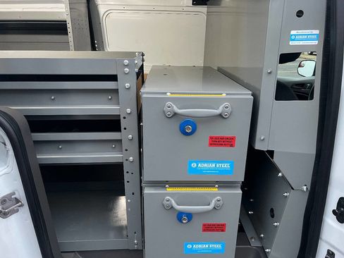 Used 2020 Ford Transit Connect XL image 27