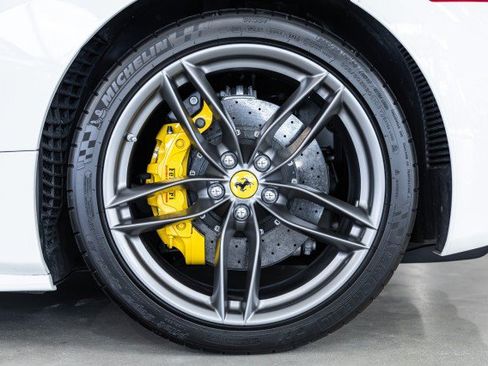 Used 2016 Ferrari 488 GTB RWD image 25