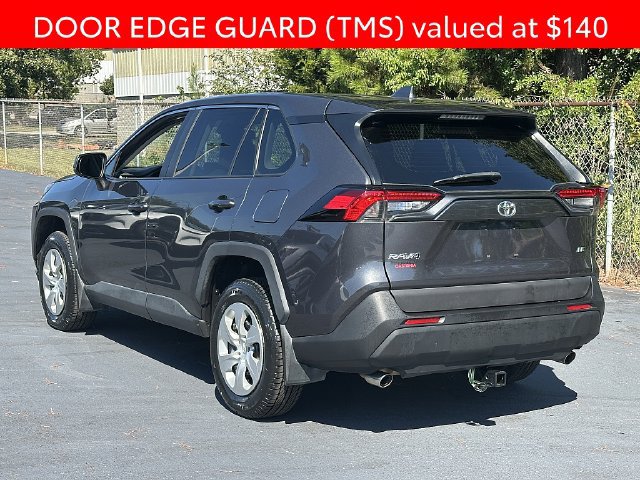 Used 2022 Toyota RAV4 LE FWD image 6