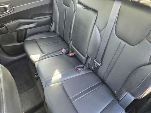 New 2026 Kia Sorento S w/ S Panoramic Sunroof Package FWD image 24