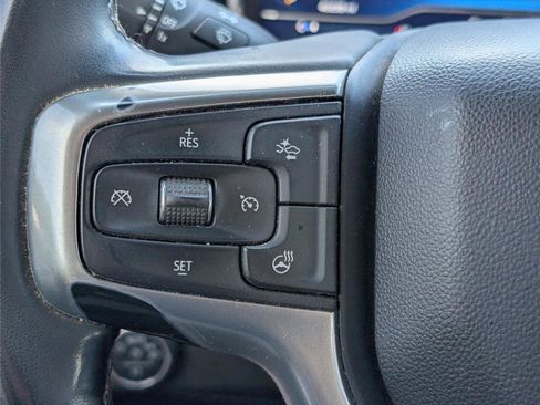 Used 2025 Chevrolet Silverado 3500 LTZ w/ LTZ Convenience Package image 25