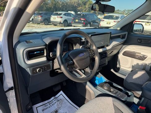 New 2026 Ford Maverick XLT FWD image 28