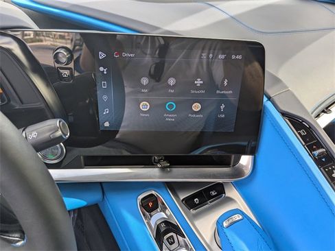 Used 2024 Chevrolet Corvette Stingray Premium Cpe image 18