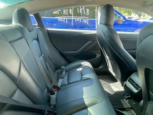 Used 2018 Tesla Model 3 AWD/4WD image 6