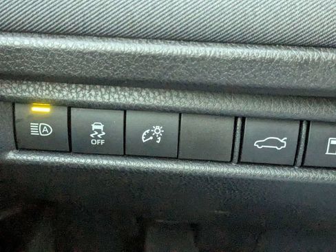 Used 2025 Toyota Camry LE image 25