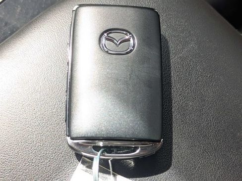 Used 2019 MAZDA MAZDA3 Sedan FWD image 26