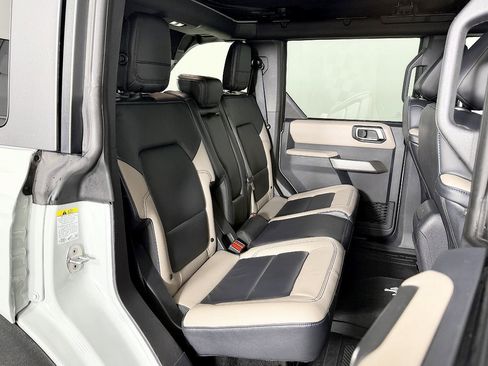 Used 2021 Ford Bronco Wildtrak AWD/4WD image 50