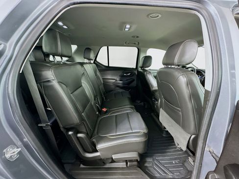 Used 2020 Chevrolet Traverse LT w/ LPO, Blackout Package image 29