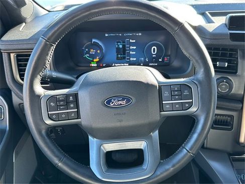 Used 2024 Ford F150 Lightning Lariat image 21