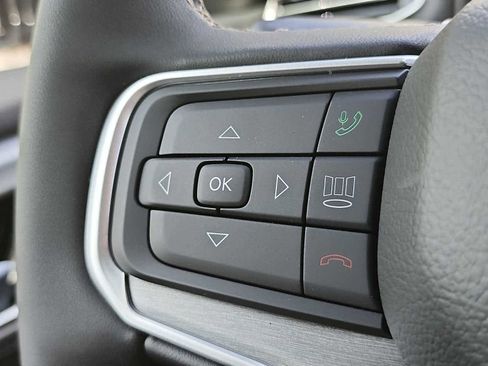 New 2026 Jeep Grand Wagoneer L 4WD w/ Premium Group I image 46