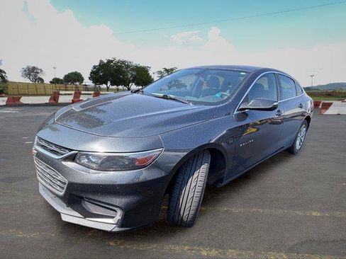 Used 2018 Chevrolet Malibu LT FWD image 5