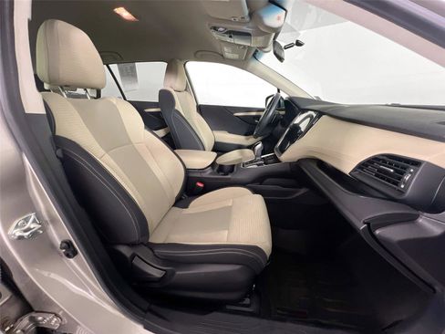 Used 2020 Subaru Outback Premium image 24