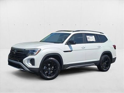 New 2026 Volkswagen Atlas Peak Edition