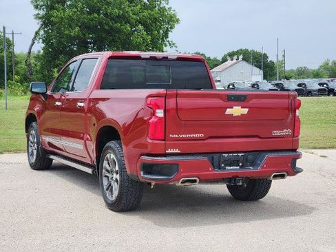 Used 2023 Chevrolet Silverado 1500 High Country w/ Technology Package AWD/4WD image 5