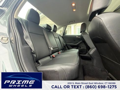Used 2019 Volkswagen Jetta SE FWD image 15