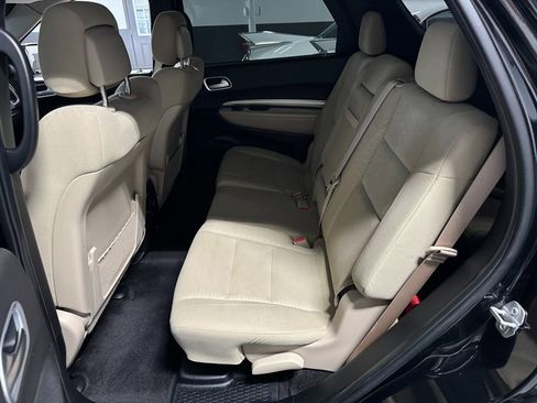 Used 2019 Dodge Durango SXT image 19