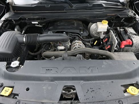 Used 2019 RAM 1500 Laramie image 22