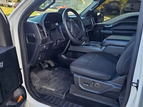 Used 2018 Ford F150 XLT w/ Equipment Group 302A Luxury AWD/4WD image 10