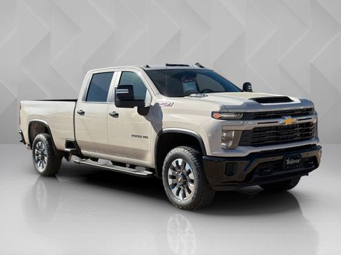 New 2026 Chevrolet Silverado 2500 Custom image 3