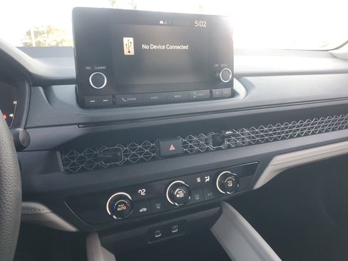 Used 2023 Honda Accord LX image 25