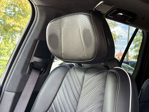 Used 2026 Cadillac Vistiq Premium Luxury w/ LPO, Floor Liner Package AWD/4WD image 23