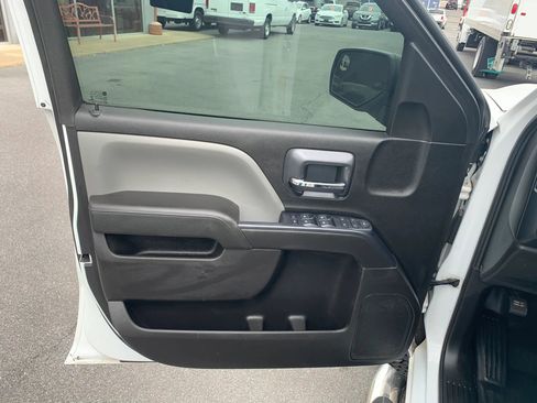 Used 2019 Chevrolet Silverado 2500 W/T image 7