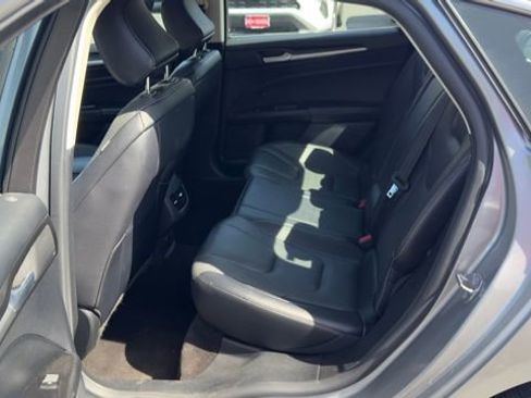 Used 2020 Ford Fusion Energi Titanium image 22