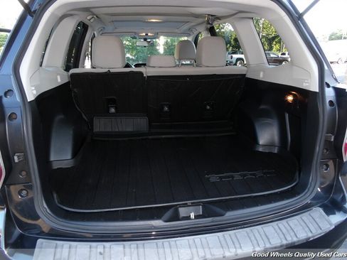 Used 2016 Subaru Forester 2.5i Premium w/ All-Weather Package AWD/4WD image 22