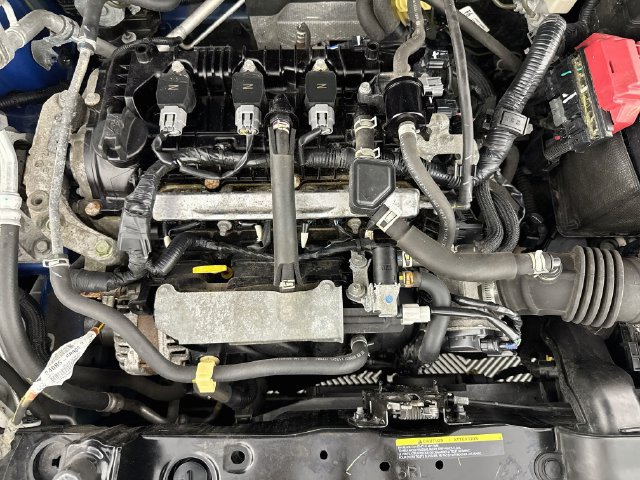Used 2022 Nissan Kicks S FWD image 36