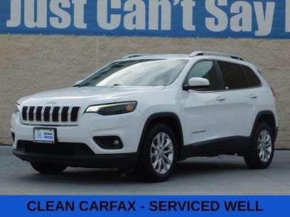 Used 2019 Jeep Cherokee Latitude w/ Popular Appearance Group