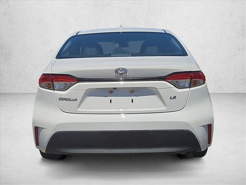 Used 2025 Toyota Corolla LE FWD image 7