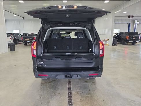 Used 2025 Ford Expedition Active AWD/4WD image 29