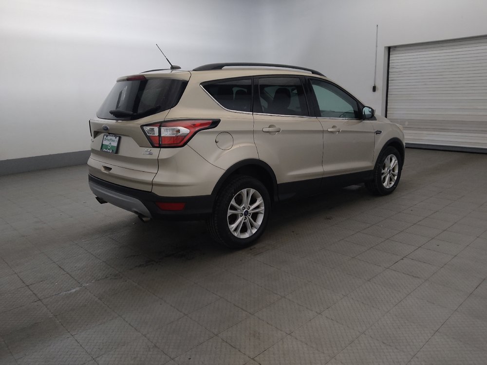 Used 2018 Ford Escape SE AWD/4WD image 10