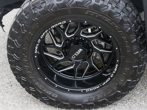 Used 2024 Chevrolet Silverado 3500 High Country w/ High Country Premium Package image 48