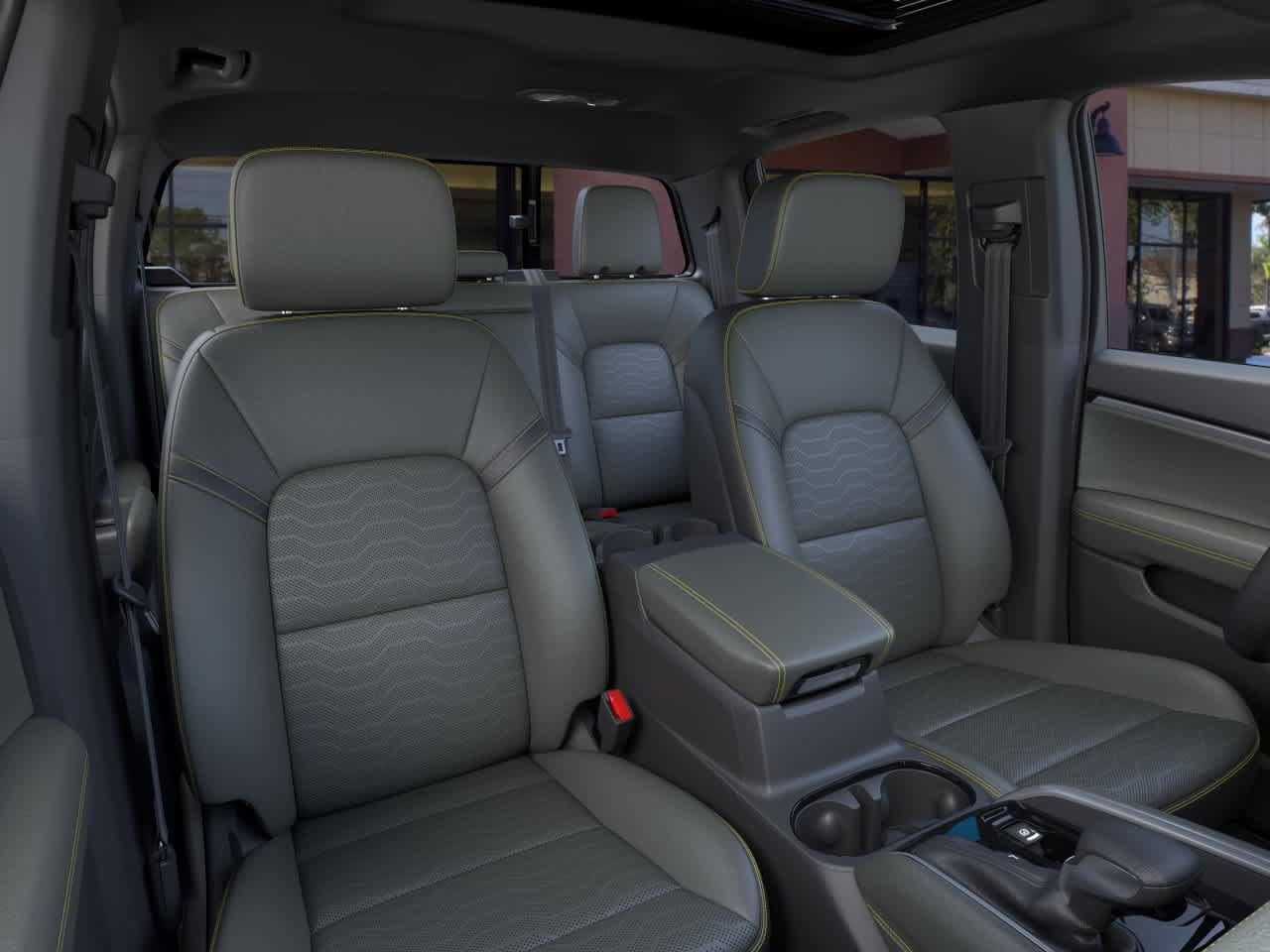 New 2026 Chevrolet Colorado ZR2 w/ Technology Package AWD/4WD image 16