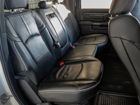 Used 2022 RAM 3500 Limited image 32