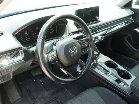 Used 2022 Honda Civic EX image 17