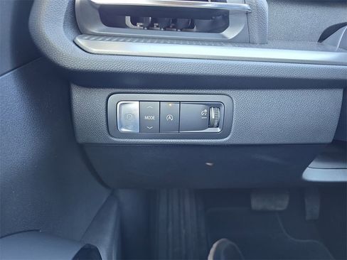 New 2026 Chevrolet Traverse LT image 27