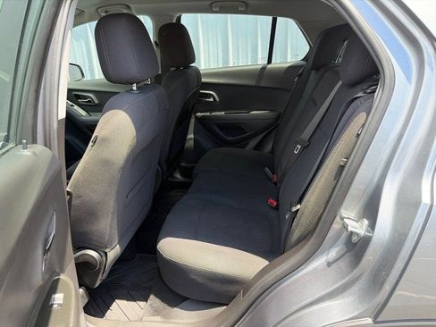 Used 2020 Chevrolet Trax LS w/ LPO, Protection Package AWD/4WD image 25