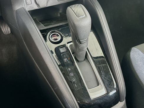 Used 2025 Nissan Versa SV FWD image 23