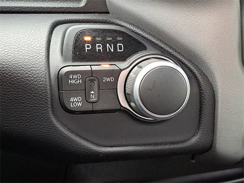 Used 2024 RAM 2500 Big Horn image 23