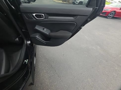 Used 2024 Honda Civic Sport image 29