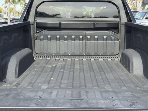 Used 2025 GMC Sierra EV Denali image 28